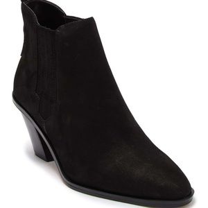 Vince Camuto boots